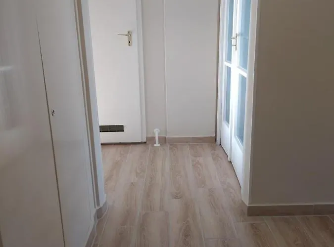 Krenusz Vendeghaz 2. Appartement *