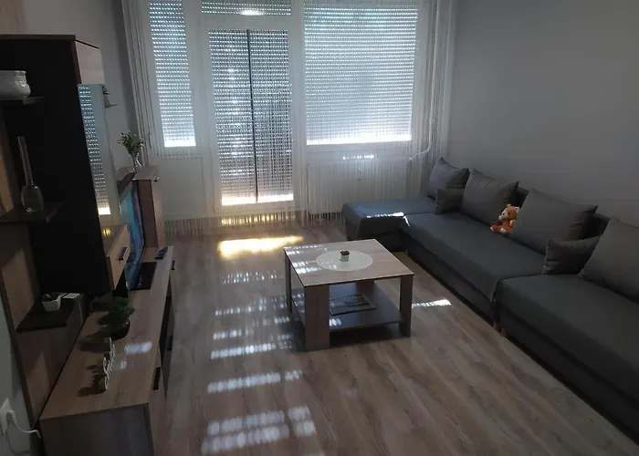 Krenusz Vendeghaz 2. Appartement *